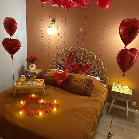 Apartment Balneotherapie Avec Exterieur Montreuil (Seine-Saint-Denis)