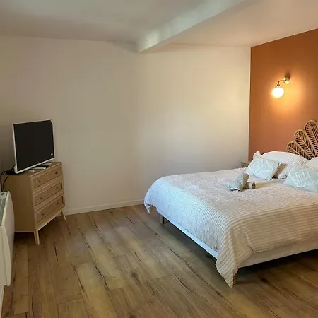Balneotherapie Avec Exterieur * Montreuil (Seine-Saint-Denis)
